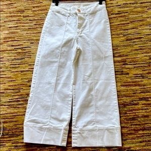 White cropped seamed wide leg pant